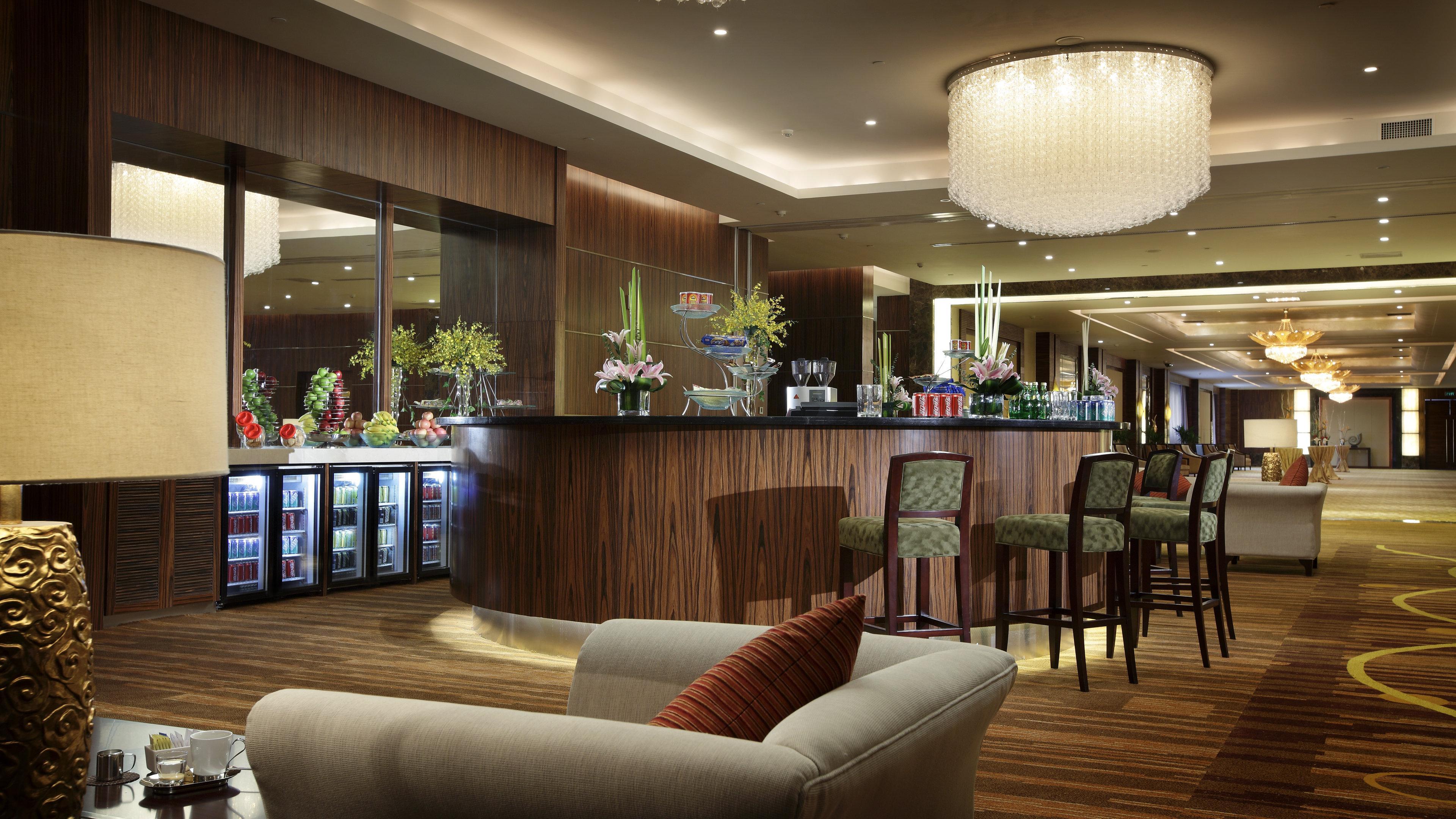 Crowne Plaza Yantai Sea View By Ihg Hotel Exterior photo